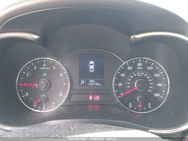 KNAFZ4A83E5102587 KIA FORTE EX