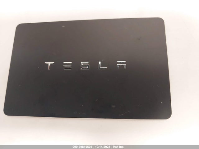 2023 TESLA MODEL Y 7SAYGDEE1PF738088 Photo 10