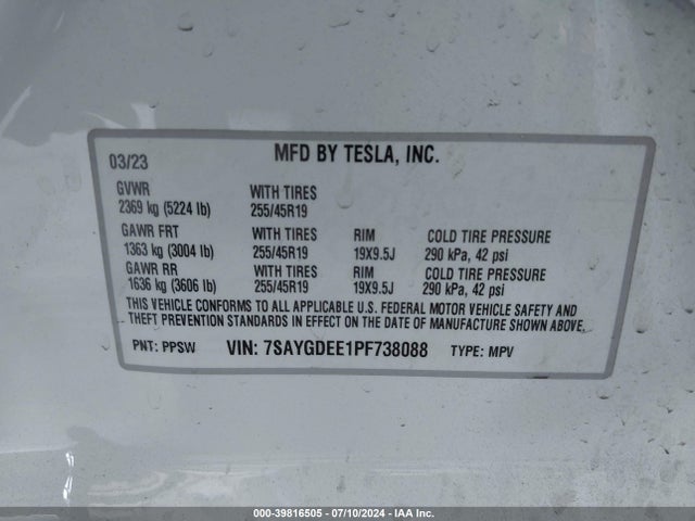 2023 TESLA MODEL Y 7SAYGDEE1PF738088 Photo 8