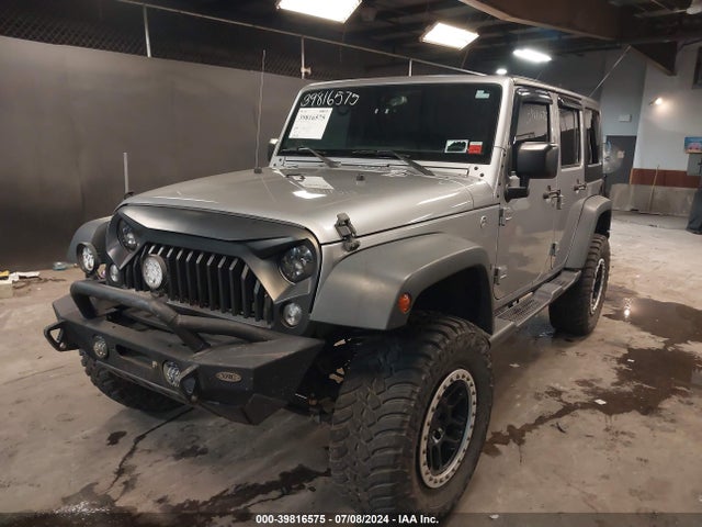 1C4BJWDG3HL528044 Jeep Wrangler Unlimited Sport 4x4