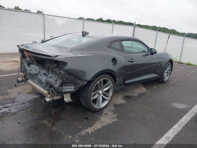 Chevrolet Camaro 1lt 2018 1G1FB1RS1J0126960 Image 4