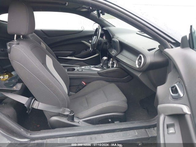 Chevrolet Camaro 1lt 2018 1G1FB1RS1J0126960 Image 5