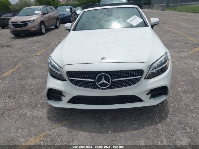 WDDWK8DB5KF882822 Mercedes-Benz C 300