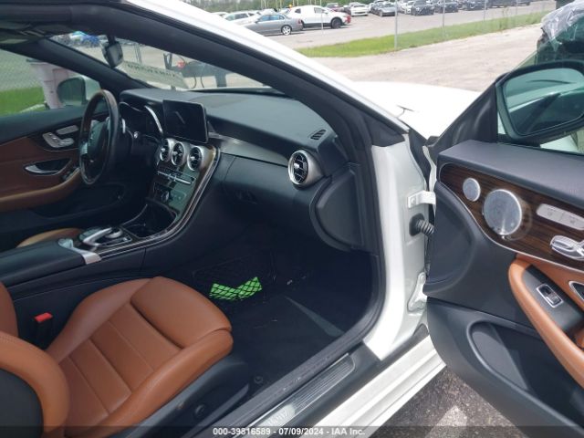 WDDWK8DB5KF882822 Mercedes-Benz C 300
