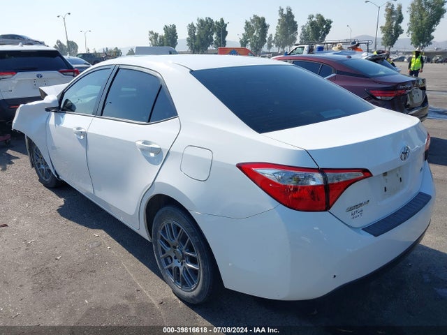 Toyota COROLLA LE 2016 5YFBURHE2GP533937 Image 3