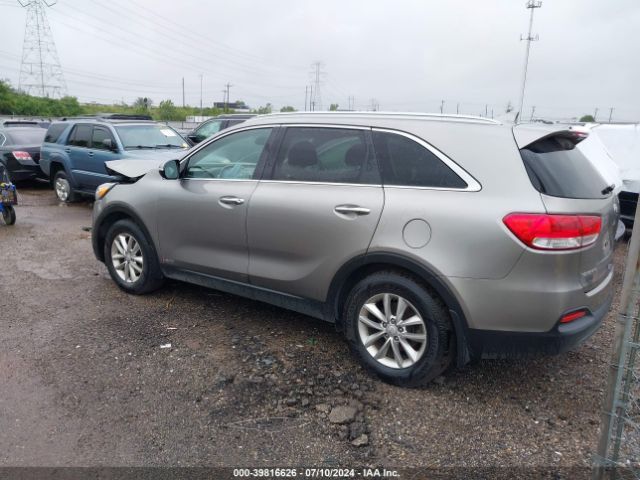 5XYPGDA31JG425183 KIA Sorento 2.4l Lx