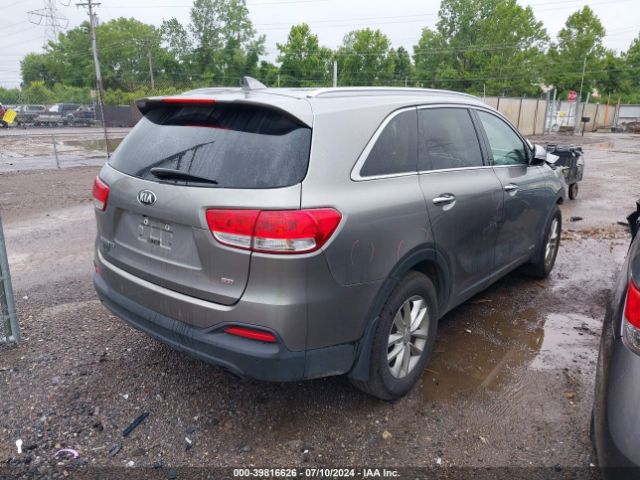 5XYPGDA31JG425183 KIA Sorento 2.4l Lx