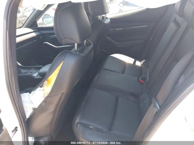 JM1BPAJM8K1134814 Mazda MAZDA3
