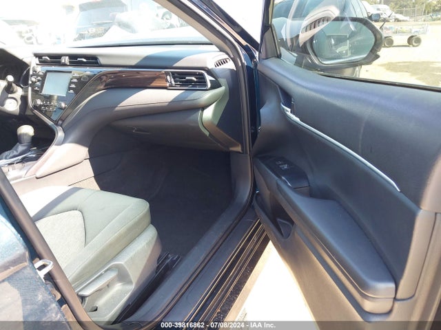 Toyota CAMRY LE 2019 4T1B11HK8KU716220 Image 5