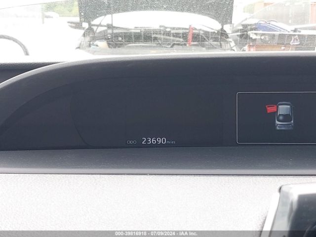JTDKARFU9J3060623 Toyota Prius Three Touring