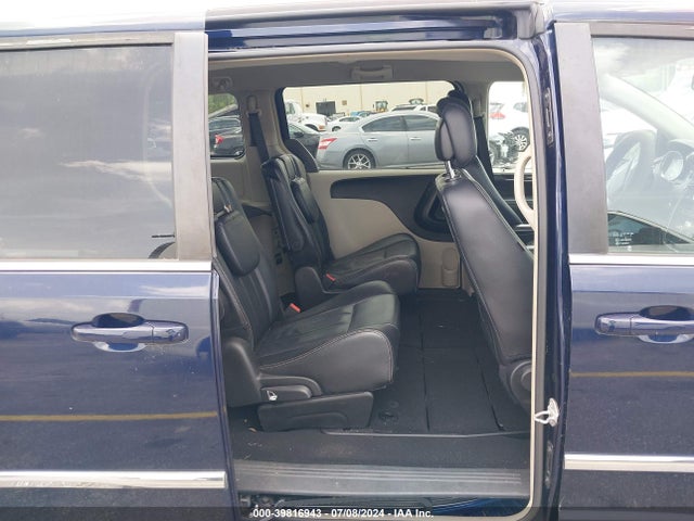 2C4RC1BG2ER400279 Chrysler Town & Country Touring