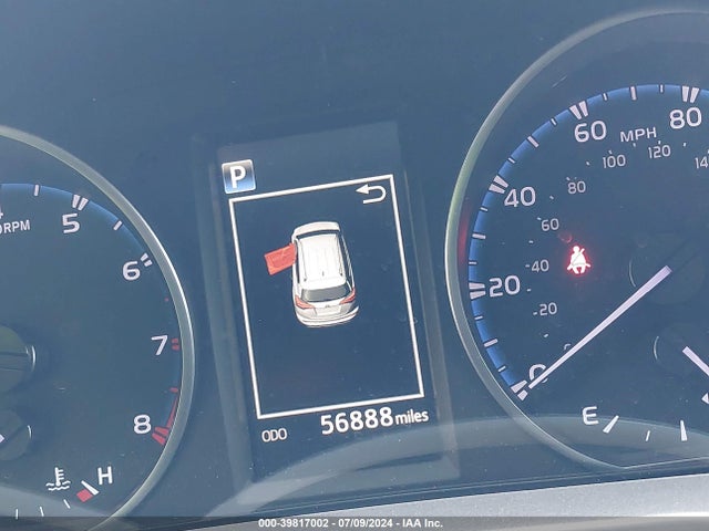 Toyota RAV4 LE 2018 JTMZFREV1JJ748041 Image 15