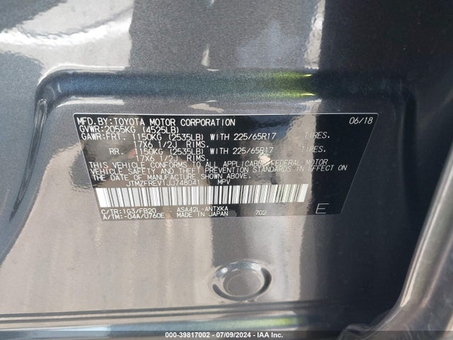 Toyota RAV4 LE 2018 JTMZFREV1JJ748041 Image 9
