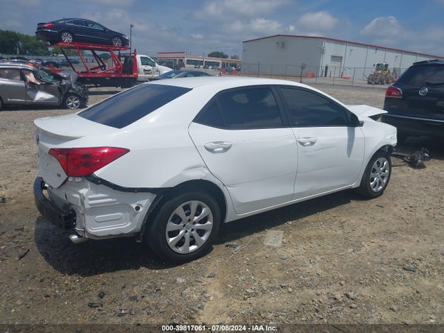 Toyota COROLLA SE 2017 2T1BURHE4HC840382 Image 4