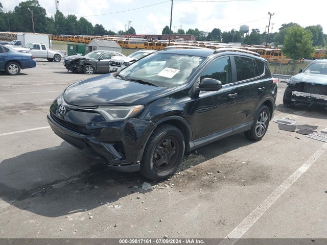 Toyota RAV4 LE 2016 2T3BFREV4GW471736 Image 2