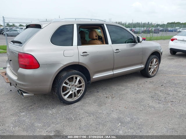 2006 PORSCHE CAYENNE WP1AB29PX6LA60383 Photo 3
