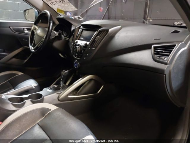 KMHTC6AE9FU239061 Hyundai Veloster Turbo
