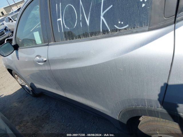 3CZRU5H30KG707681 Honda HR-V LX