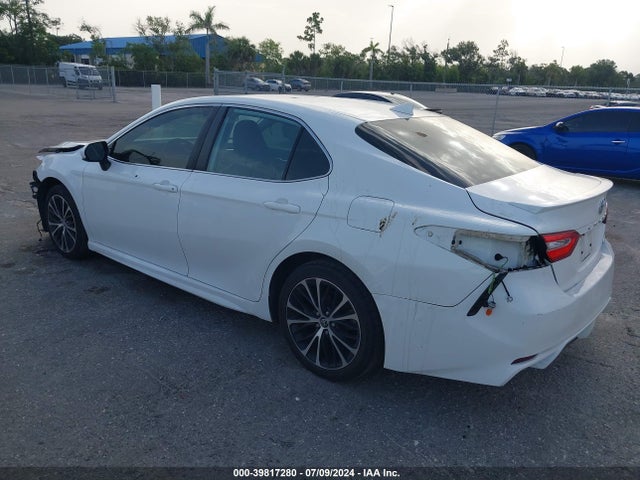 Toyota CAMRY SE 2020 4T1G11AK5LU364408 Image 3