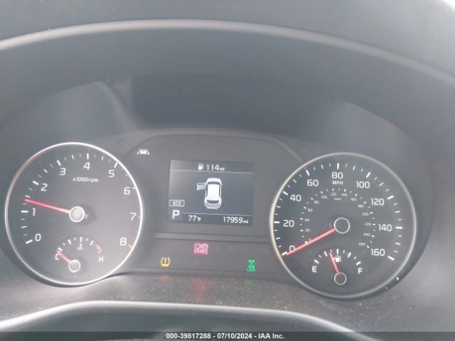 KNDPMCAC6L7820768 KIA Sportage Lx