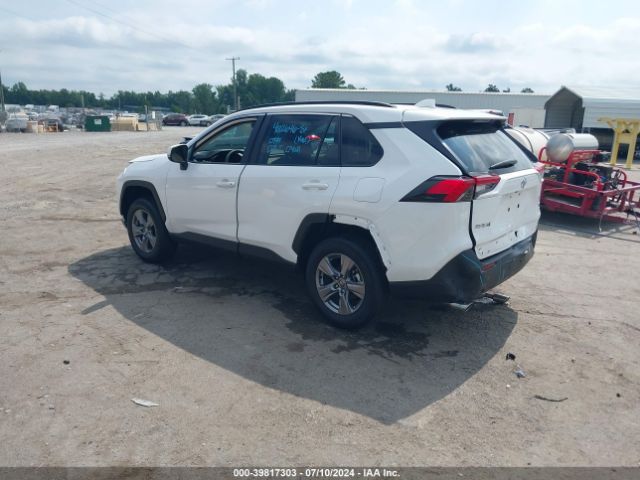 2T3P1RFV7RC451973 Toyota Rav4 Xle