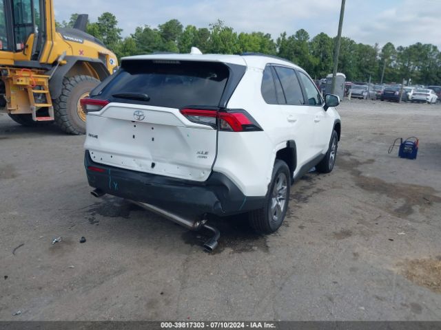 2T3P1RFV7RC451973 Toyota Rav4 Xle