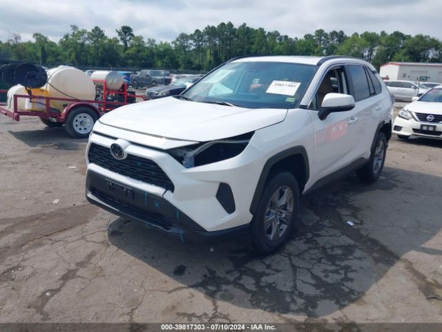2T3P1RFV7RC451973 Toyota Rav4 Xle