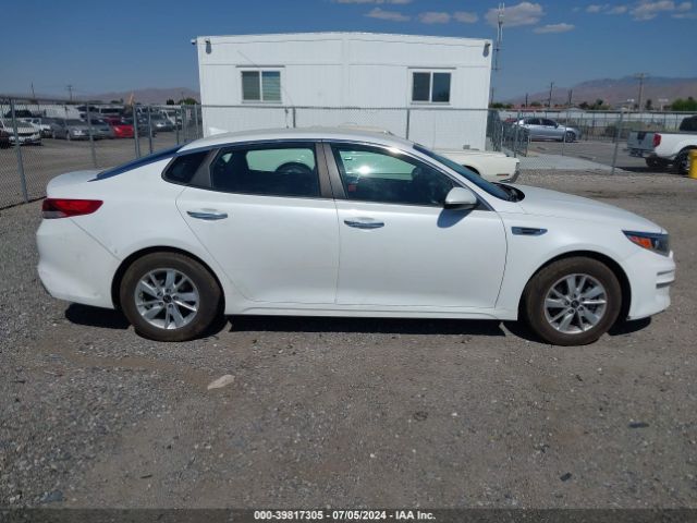 KNAGT4L31H5174142 KIA Optima Lx