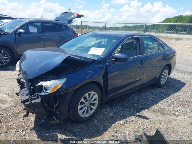 Toyota CAMRY LE 2016 4T1BF1FK3GU503719 Image 2