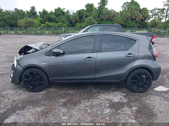 Toyota Prius C Four/one/three/two 2015 JTDKDTB36F1107207 Image 14