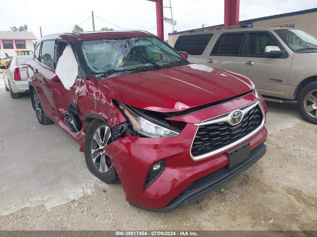 Toyota Highlander Xle 2020 5TDHZRBH6LS015782 main image