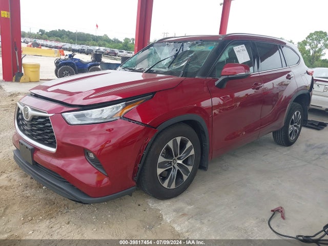 Toyota Highlander Xle 2020 5TDHZRBH6LS015782 Image 2