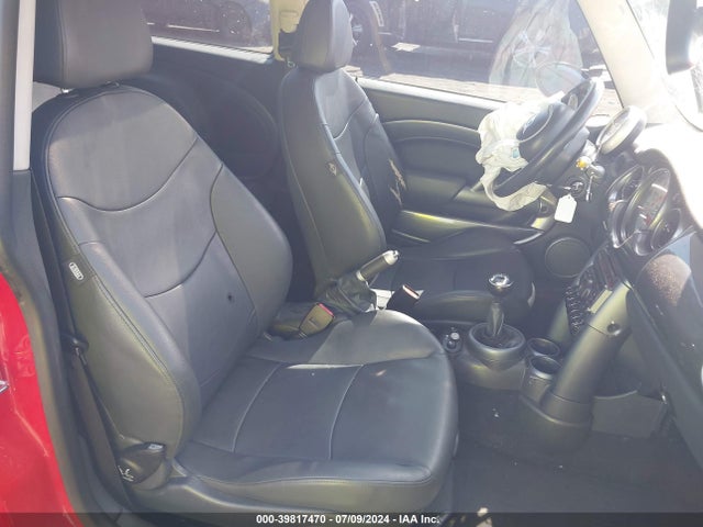 2006 MINI COOPER WMWRC33576TK94170 Photo 4