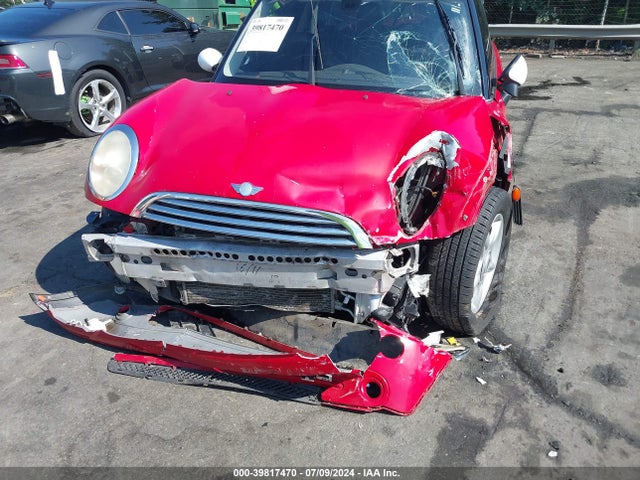 2006 MINI COOPER WMWRC33576TK94170 Photo 5