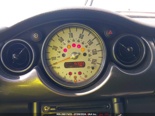 2006 MINI COOPER WMWRC33576TK94170 Photo 6