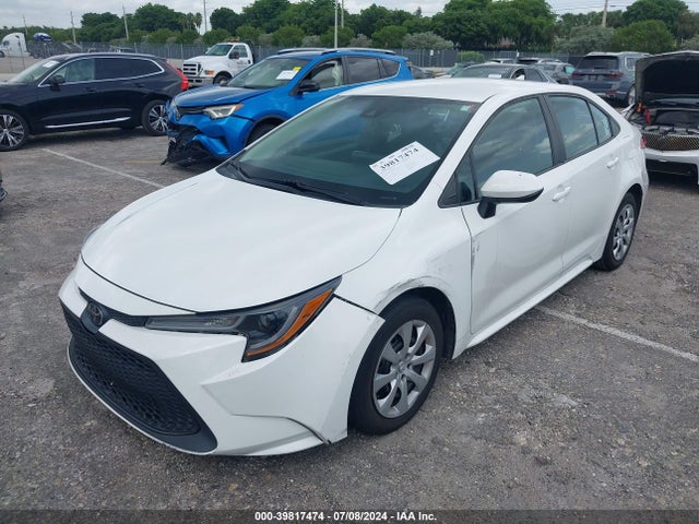 Toyota COROLLA LE 2021 5YFEPMAE3MP228315 Image 2