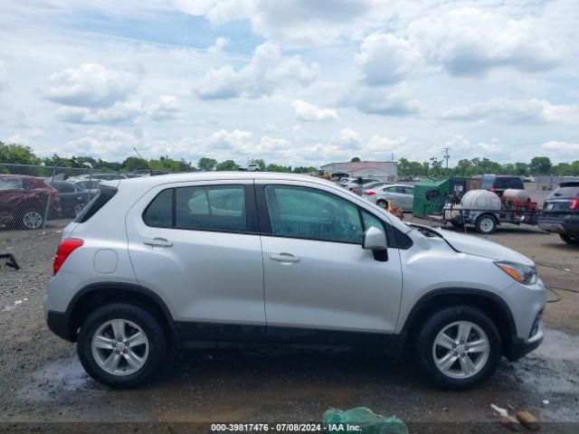 KL7CJNSB2JB722045 Chevrolet TRAX LS