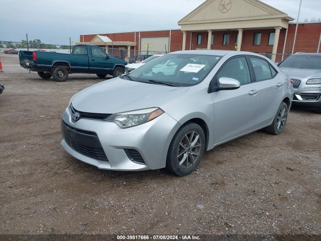 Toyota COROLLA LE 2015 5YFBURHE5FP306997 Image 2