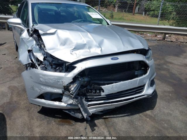 1FA6P0H70G5127650 Ford FUSION SE