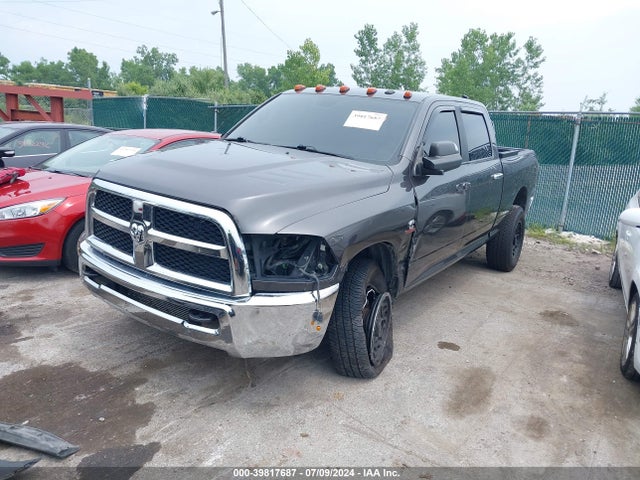RAM 2500 Slt  4x4 6'4 Box 2017 3C6UR5DL8HG547007 Image 2