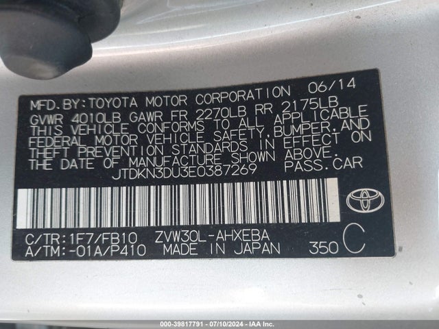 Toyota Prius Three 2014 JTDKN3DU3E0387269 Image 9