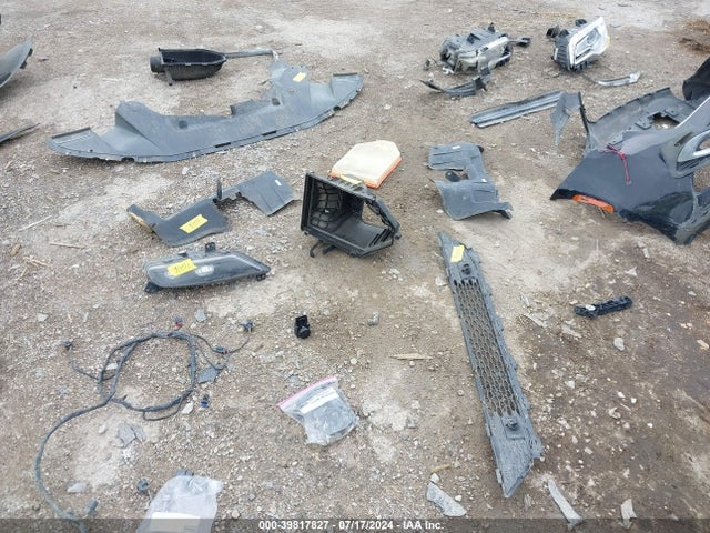 Chrysler 300 Anniversary Edition 2016 2C3CCAAG5GH224400 Image 13