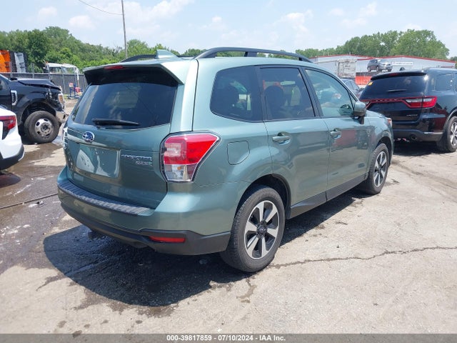 Subaru Forester 2.5i Premium 2017 JF2SJAEC7HG490455 Image 4