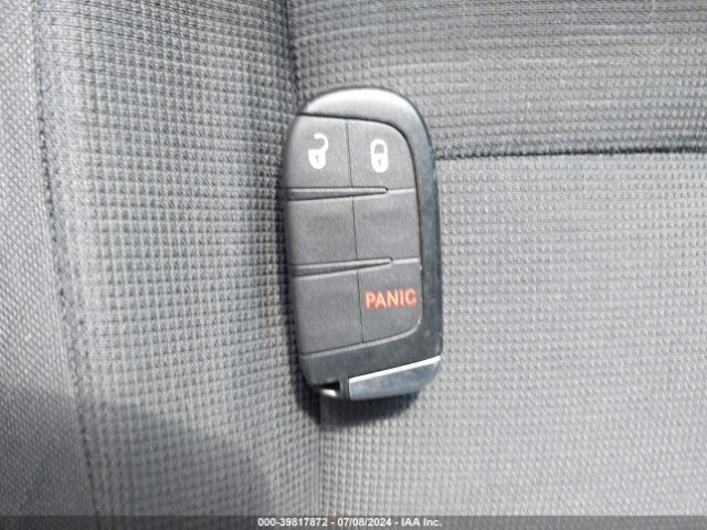 1C4RJFAG8EC459592 Jeep Grand Cherokee Laredo