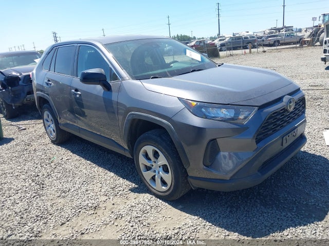 Toyota RAV4 LE 2022 2T3F1RFVXNC280058 zdjęcie główne