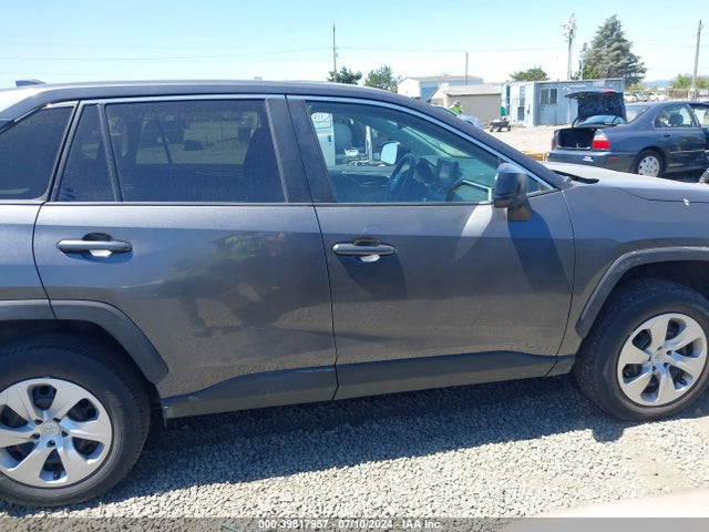 Toyota RAV4 LE 2022 2T3F1RFVXNC280058 Image 13