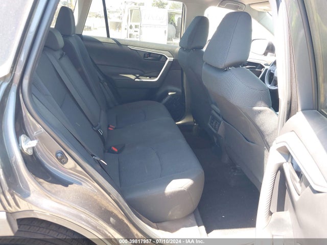 Toyota RAV4 LE 2022 2T3F1RFVXNC280058 Image 8