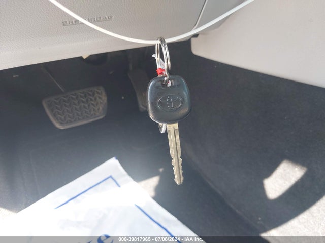 4T1BF1FK4EU740524 Toyota CAMRY L