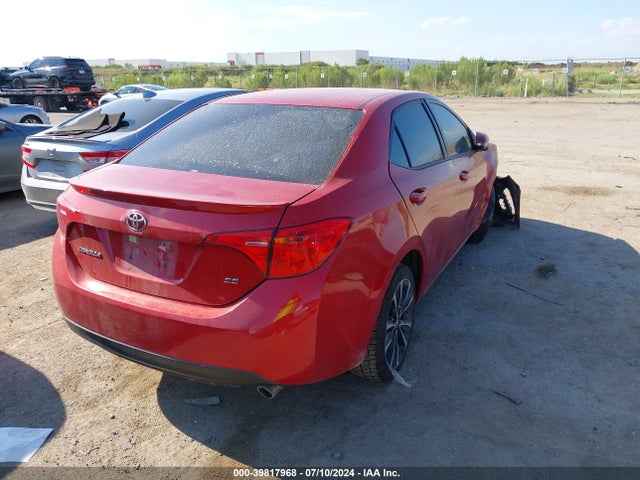 Toyota COROLLA SE 2017 5YFBURHE5HP660988 Image 4