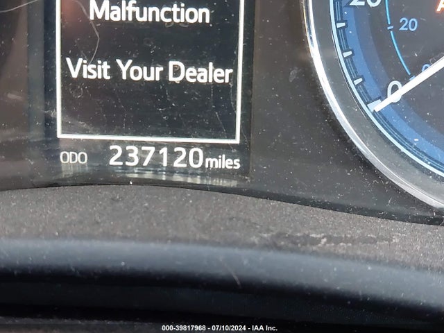 Toyota COROLLA SE 2017 5YFBURHE5HP660988 Image 7